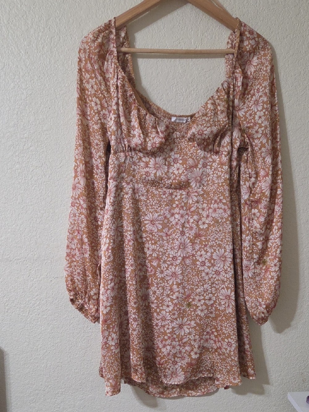 Timing Floral Long-Sleeve Mini Dress in Blush and Tan